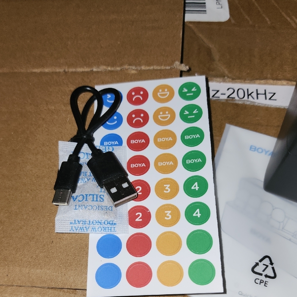 BOYA Wireless Microphone Set - Picture 6 of 6